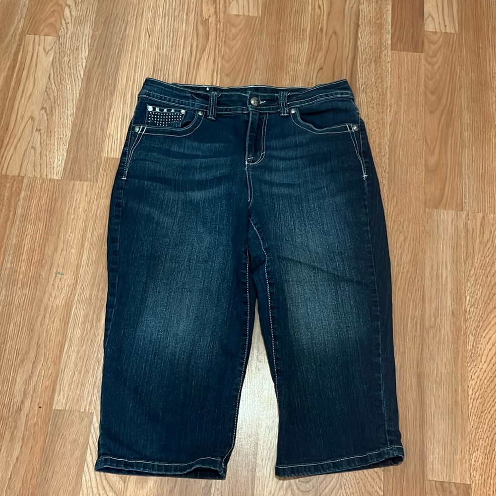 Style & Co Jeweled Cropped Jeans Sz 8